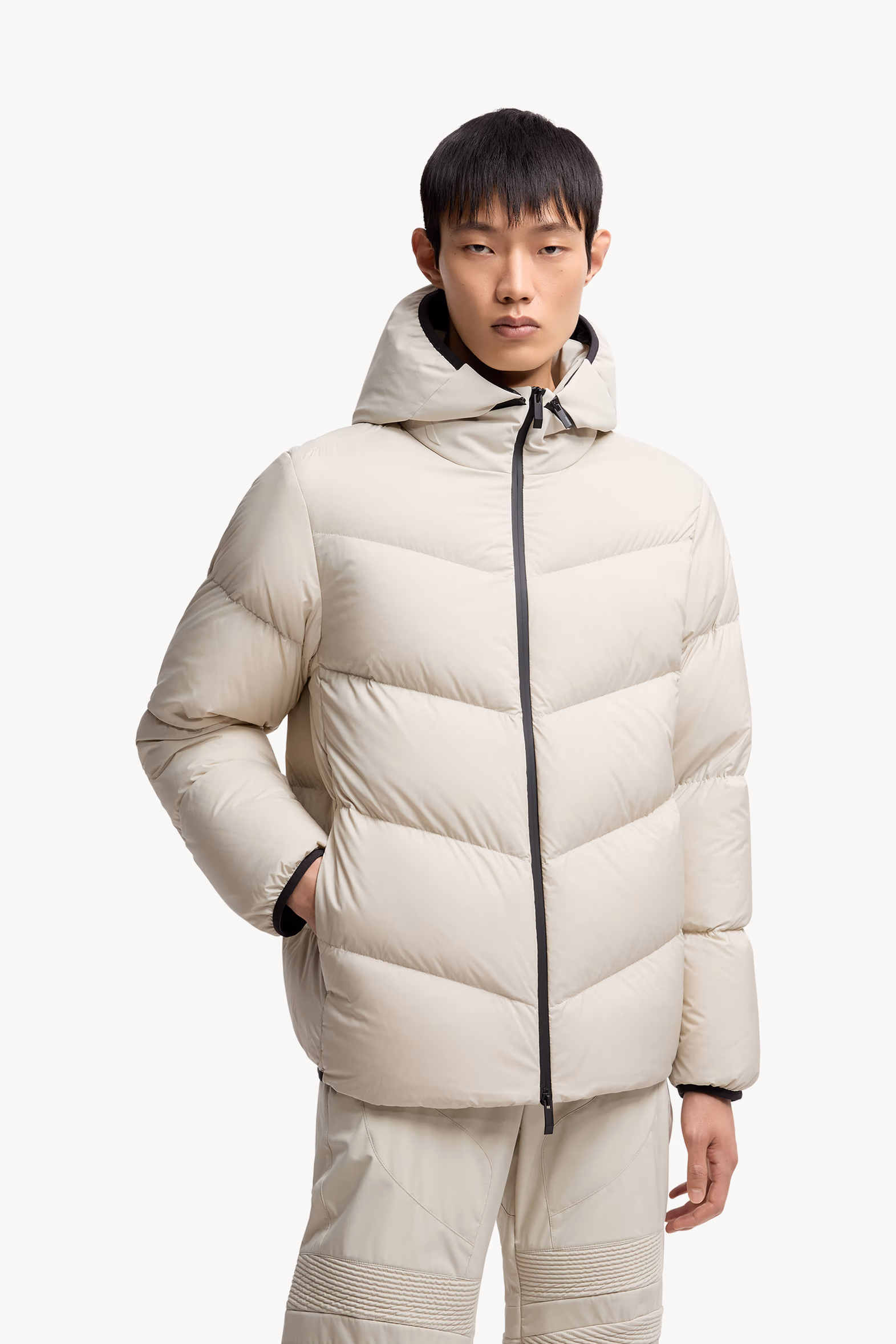 Forez Hooded Short Down Jacket Men Stone Grey Moncler 3
